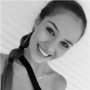 Me llamo Carla, tengo 18 años, soy una persona responsable, agradable y educada. Prefiero dar clases a niños con menor edad a 12 años pero no me cierro a otras posibilidades